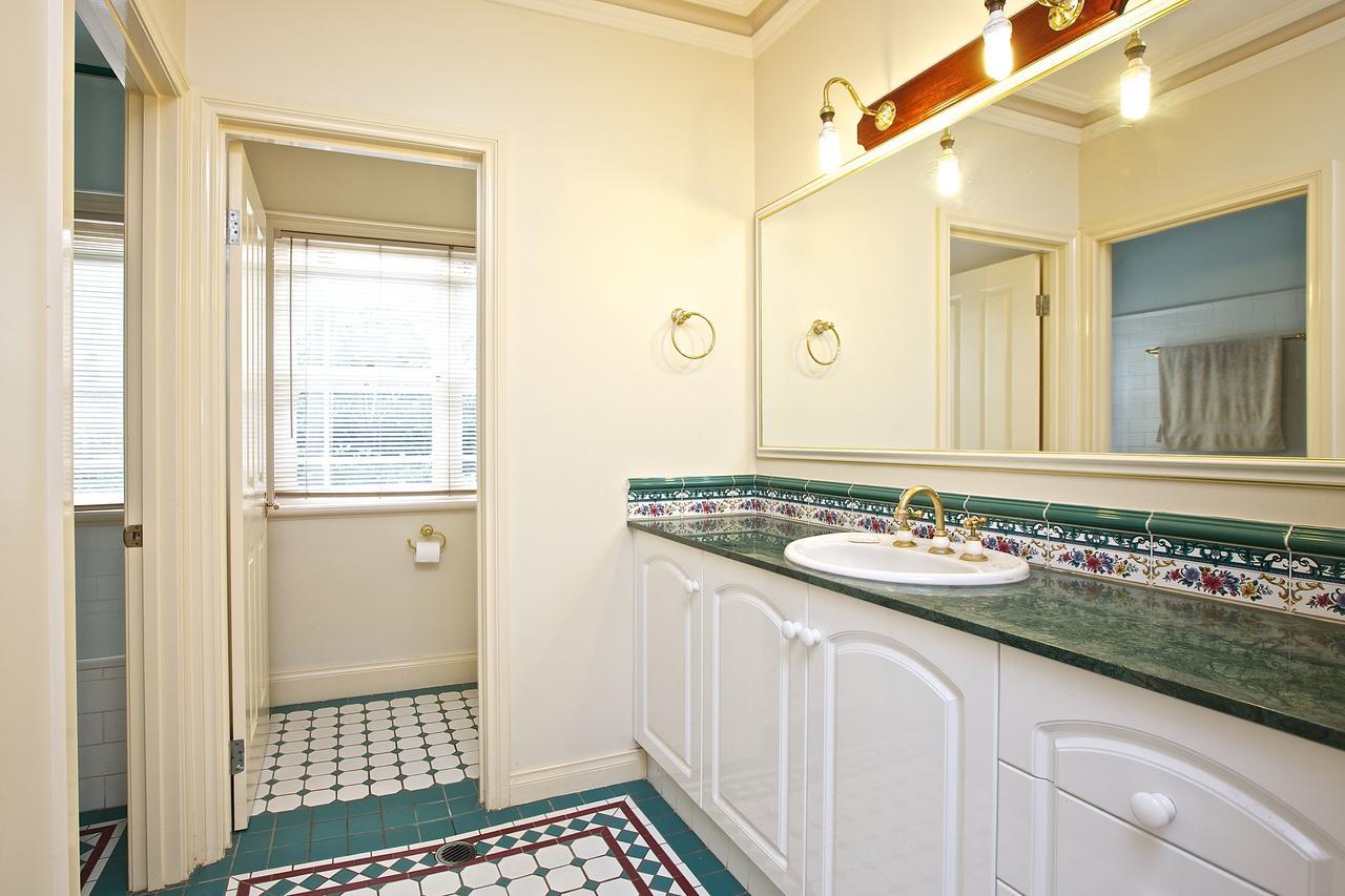 Apartament Tranquil Garden Hideaway Ormeau Zewnętrze zdjęcie